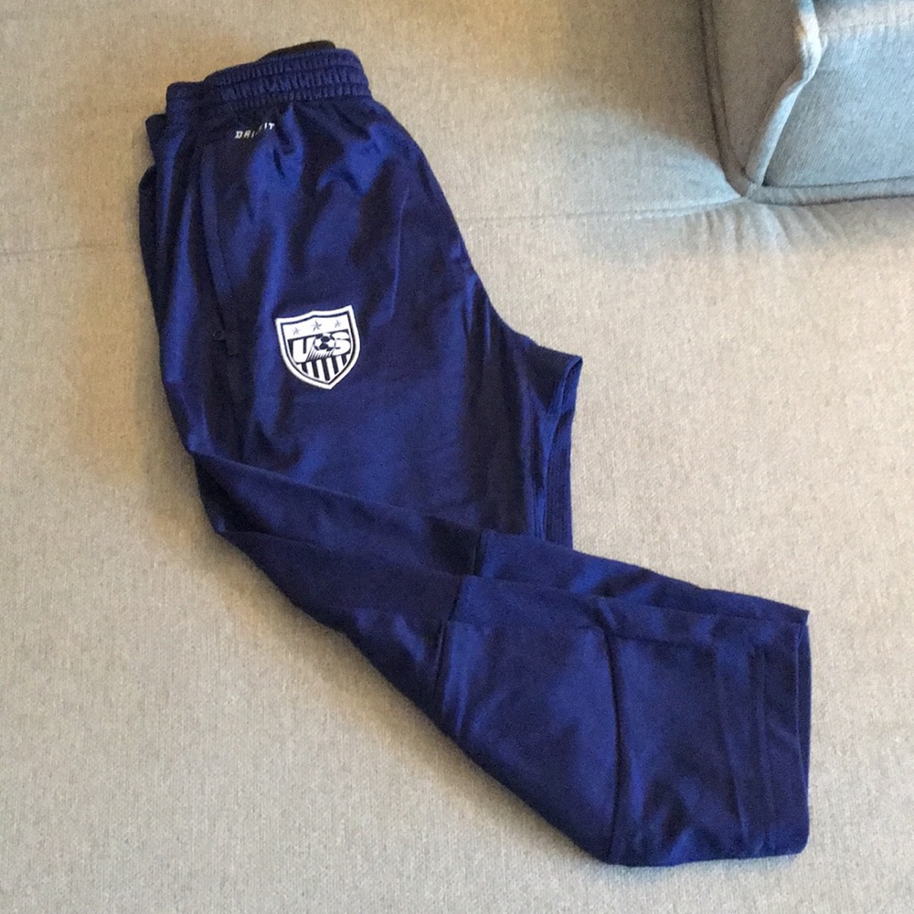 Nike fitted USA Capri soccer pants USWNT - Picture 8 of 8